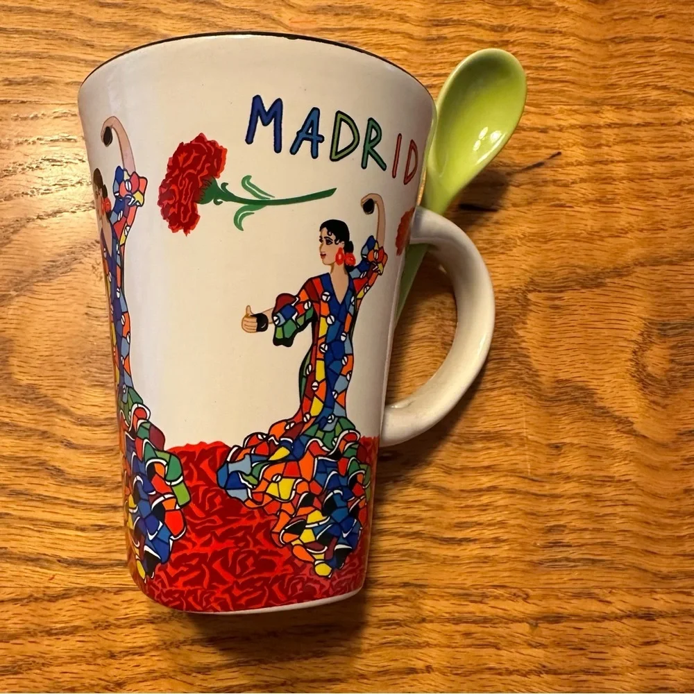 Souvenir Coffee Mug With Spoon . New